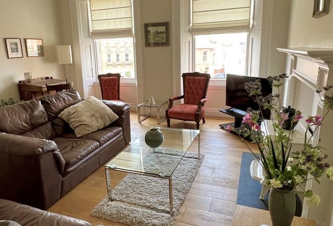 Relax in the separate sitting room.