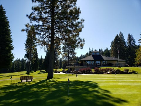 Lake Almanor West Club House and Dining