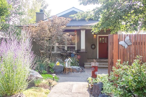 Bella Bird Bungalow is a garden oasis in the heart of Bend. Meander and peruse, the details are delightful!
