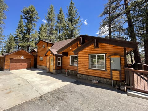Beautiful Log-sided entryway