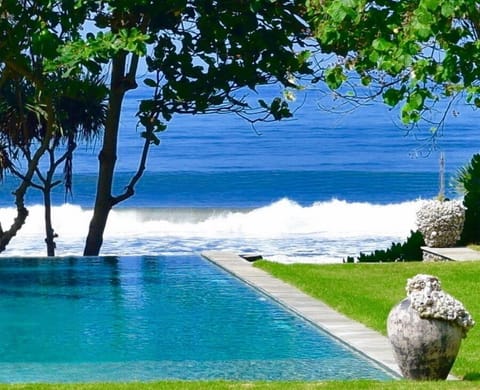 Spectacular Beachfront Villa,Tabanan;