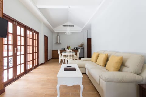 Alisea Pool Villas /3 Bedroom Pool Villa