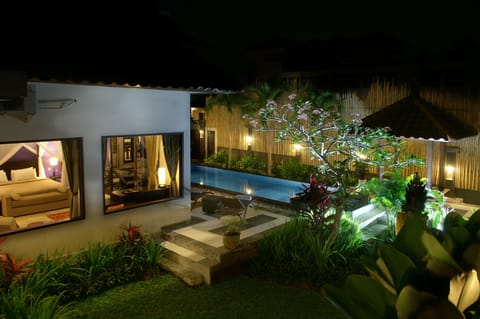 3 Bedrooms Villa Canggu Near Echo Beach