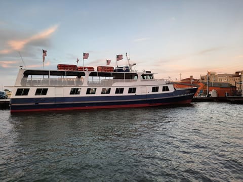 Good Time l- walking distance 3 minutes