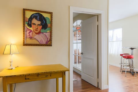 Vintage Hollywood portraits - can you guess this star?