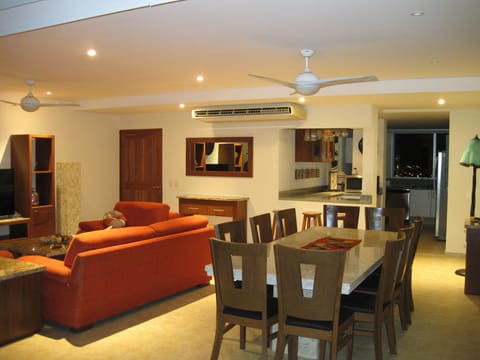 dining area looking towards the kitchen