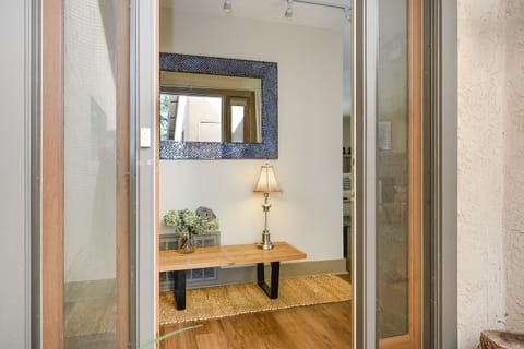 Front Doorway welcomes you!