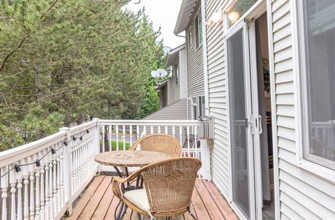 The west facing balcony can be accessed from the main living area.