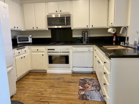 Kitchen - Fully Stocked