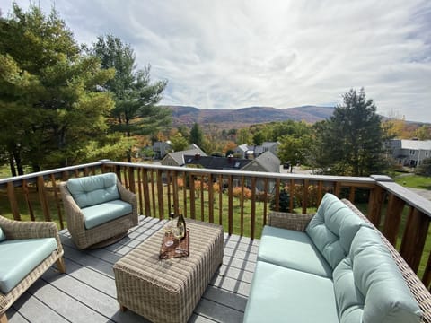 Incredible mountain views from deck
