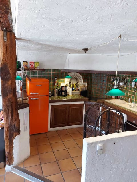 Kitchen (3rd Floor)