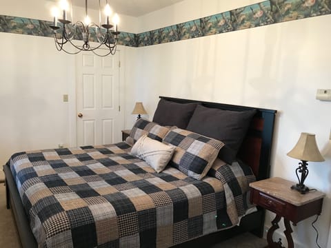 Downstairs first bedroom
king size bed: Room #6