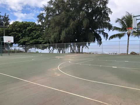 Sport court