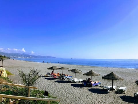 Beach nearby, beach towels