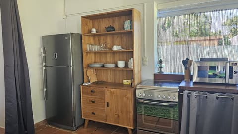 Fridge, microwave, oven, coffee/tea maker