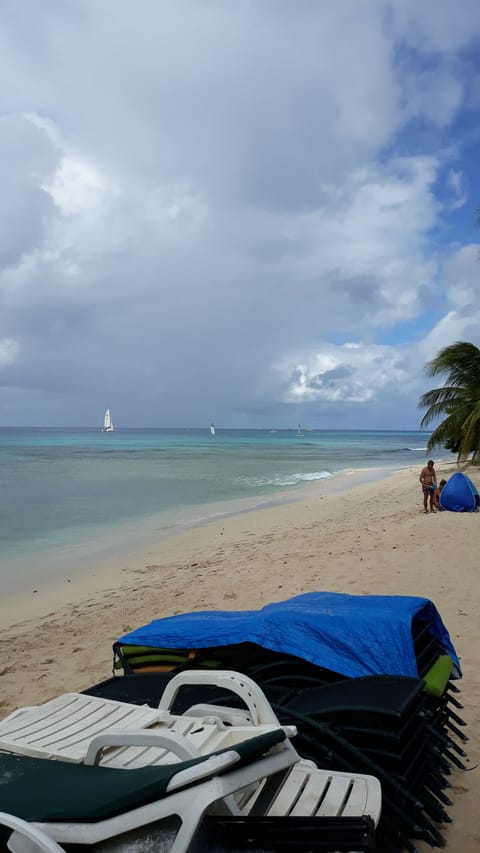 Beach nearby, beach towels