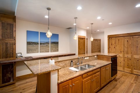 Low countertops