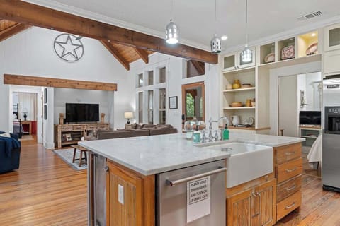 Open concept is perfect for entertaining.