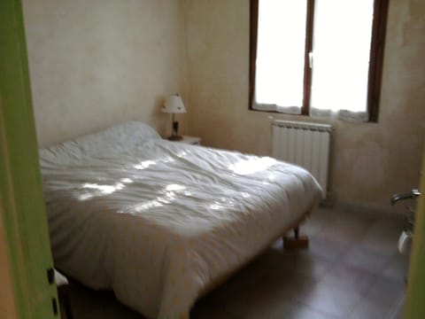 3 bedrooms, iron/ironing board, travel crib, free WiFi