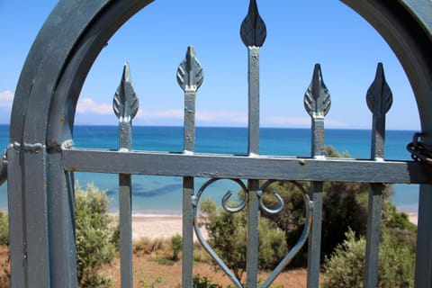 Beach/ocean view