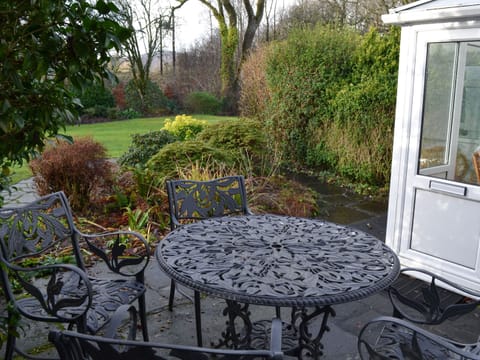 Sitting out area | Riverside Cottage, Low Nibthwaite, near Ulverston