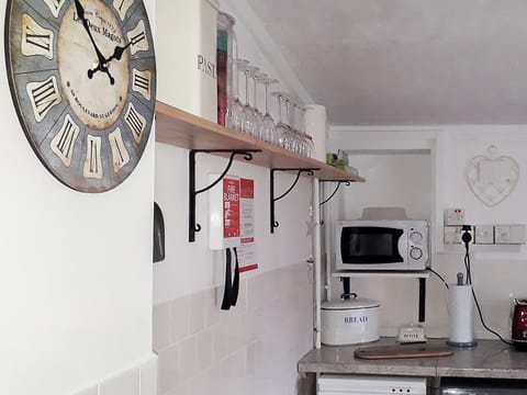Lovely kitchen | Woodlands Cottage, Hook, near Haverfordwest