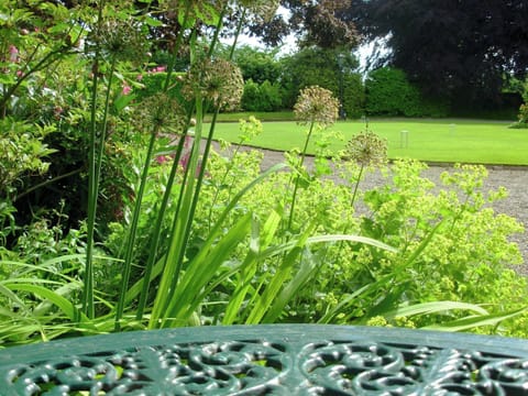 1½ acres of walled gardens with croquet lawn | The Mews, Near Masham