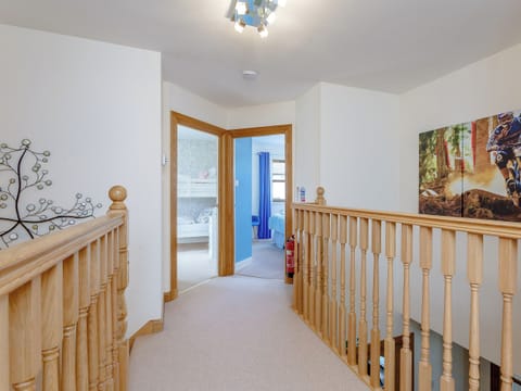 Landing | The Lookout, Aviemore