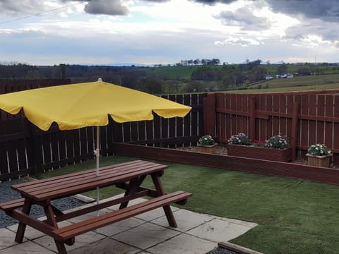 Garden | Old Stable Cottage, Uplawmoor, near Barrhead