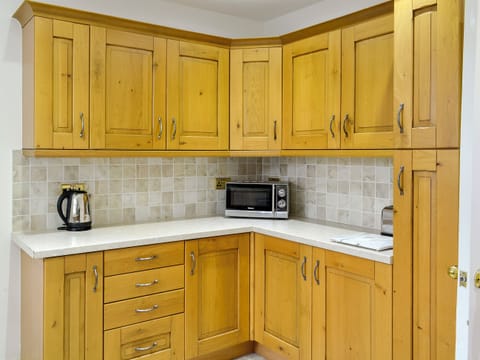 Second kitchen | Maesbangor Farmhouse - Maesbangor, Capel Bangor, near Aberystwyth