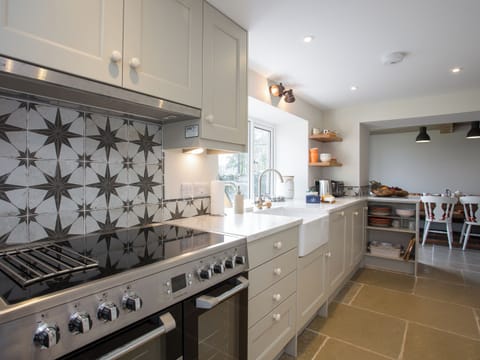 Well equipped kitchen | Lyndhurst Cottage, Carlton-in-Coverdale, near Leyburn