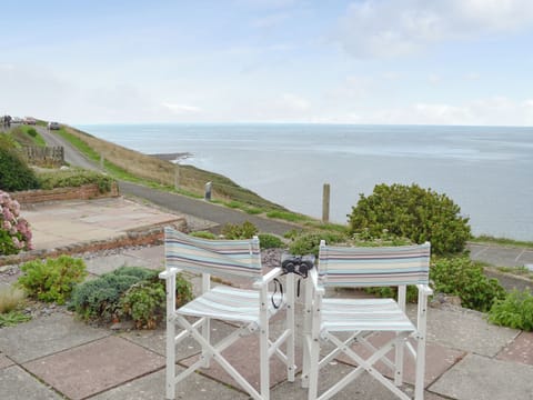 Peaceful sitting out area | Breakwater View, Down Thomas, near Plymouth