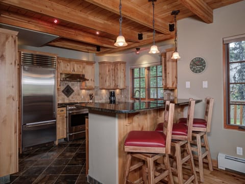 MMH 4 Mountain Home, Kitchen, 1