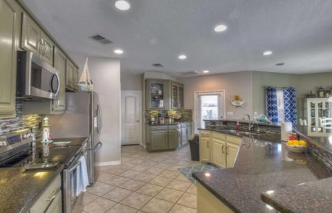 HUGE kitchen to cook while entertaining! 
