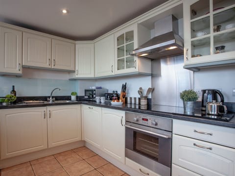 Kitchen | Cove View, Porthcurno