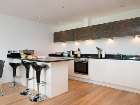 Kitchen | Fistral View - Cribbar, Newquay