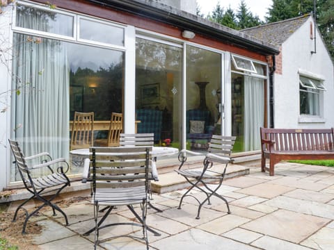 Stunning holiday home with large picture window | Lairds Cast, Inchmarlo, Banchory
