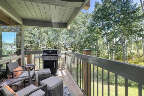 Balcony with Slope Side View