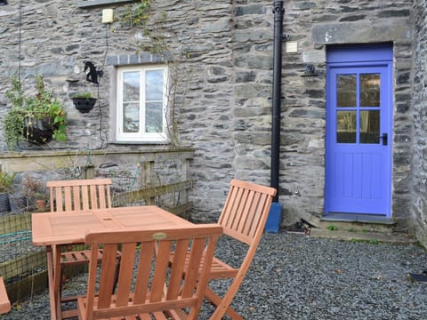 Sitting out area | Coopers Cottage, Low Wood, near Ulverston
