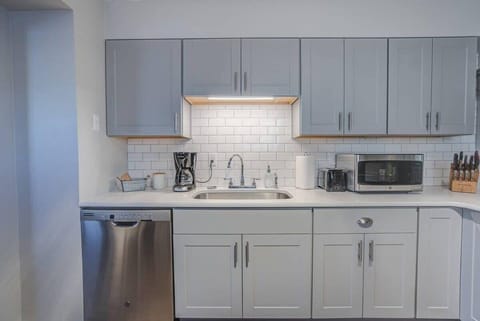 Modern kitchen, ready for you and yours