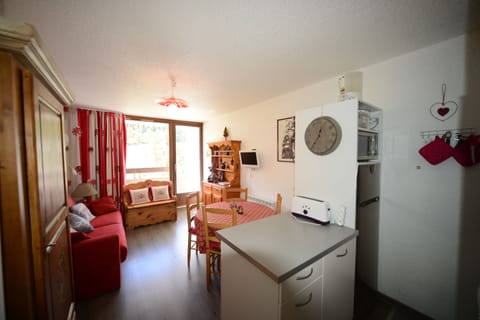 1 bedroom, iron/ironing board, internet, wheelchair access