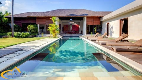 Arte, Luxury 3 Bedroom Villa, Large Pool