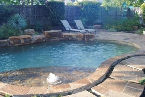 Relax to the sound of the bubbling fountain.