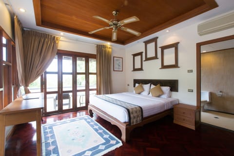 2 bedroom villa for 4 guests