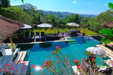Unique Villa with Stunning Views, Ubud