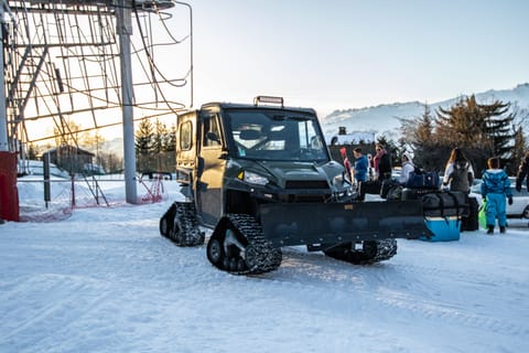 Snow and ski sports