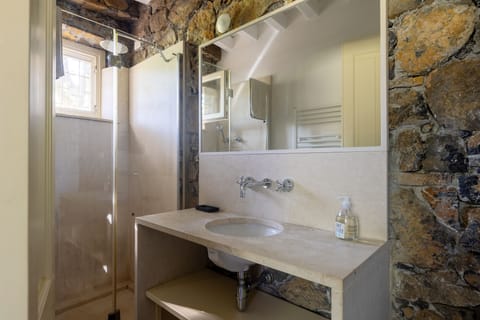 PiandellaChiesa Farmhouse Near 5 TerreX