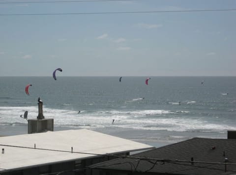 Beach nearby, sun loungers