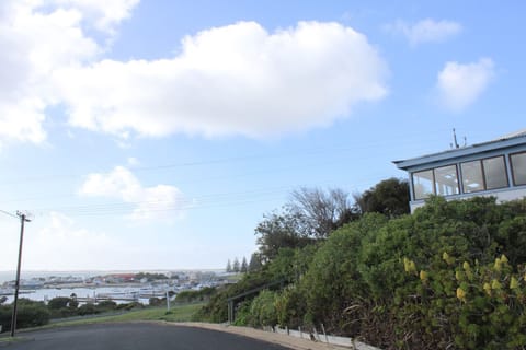 Beach/ocean view