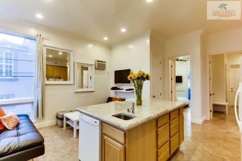 Surf Stars Penthouse Kitchen with Entertainment Island